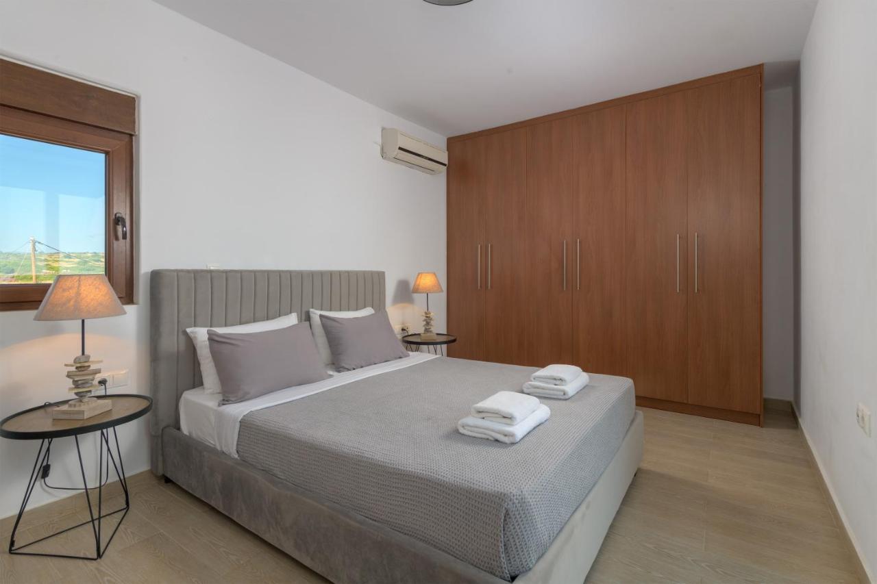 Villa Corinna Lakhania Exteriér fotografie